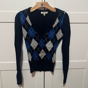 Women's V-Neck Argyle Sweater - Navy and Gray